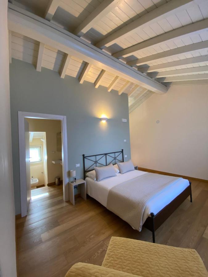 Dall Ingles Bed & Breakfast Cavriana Exterior photo